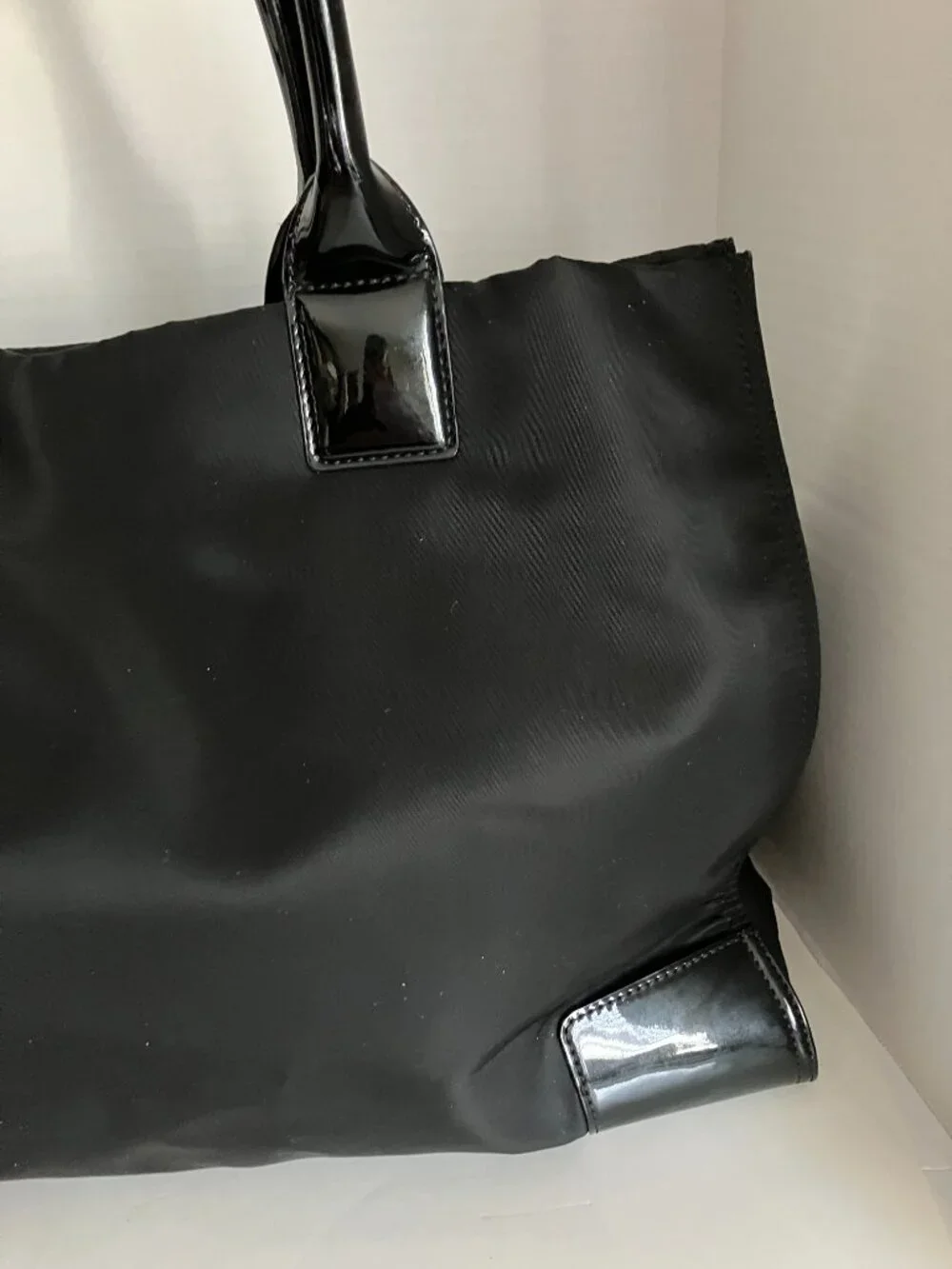 Tory Burch Black Ella Patent-Trim Nylon Tote Purse Large.